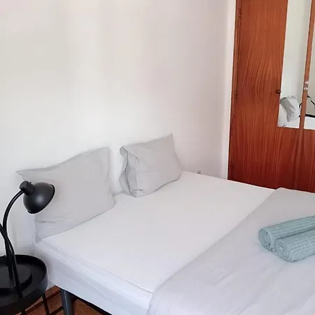 Mini Casa de hóspedes Cacilhas