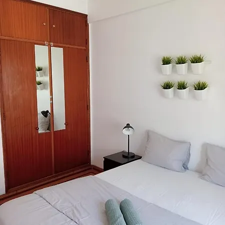 Mini Casa de hóspedes *