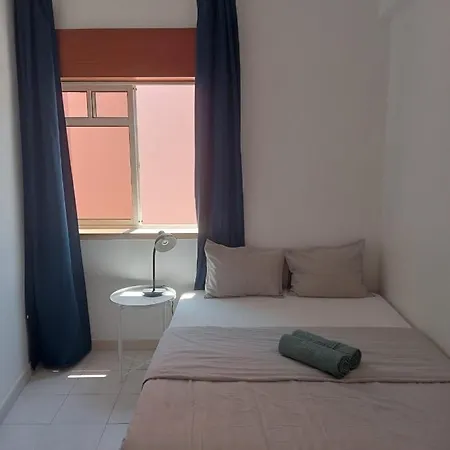 Pensión Mini *